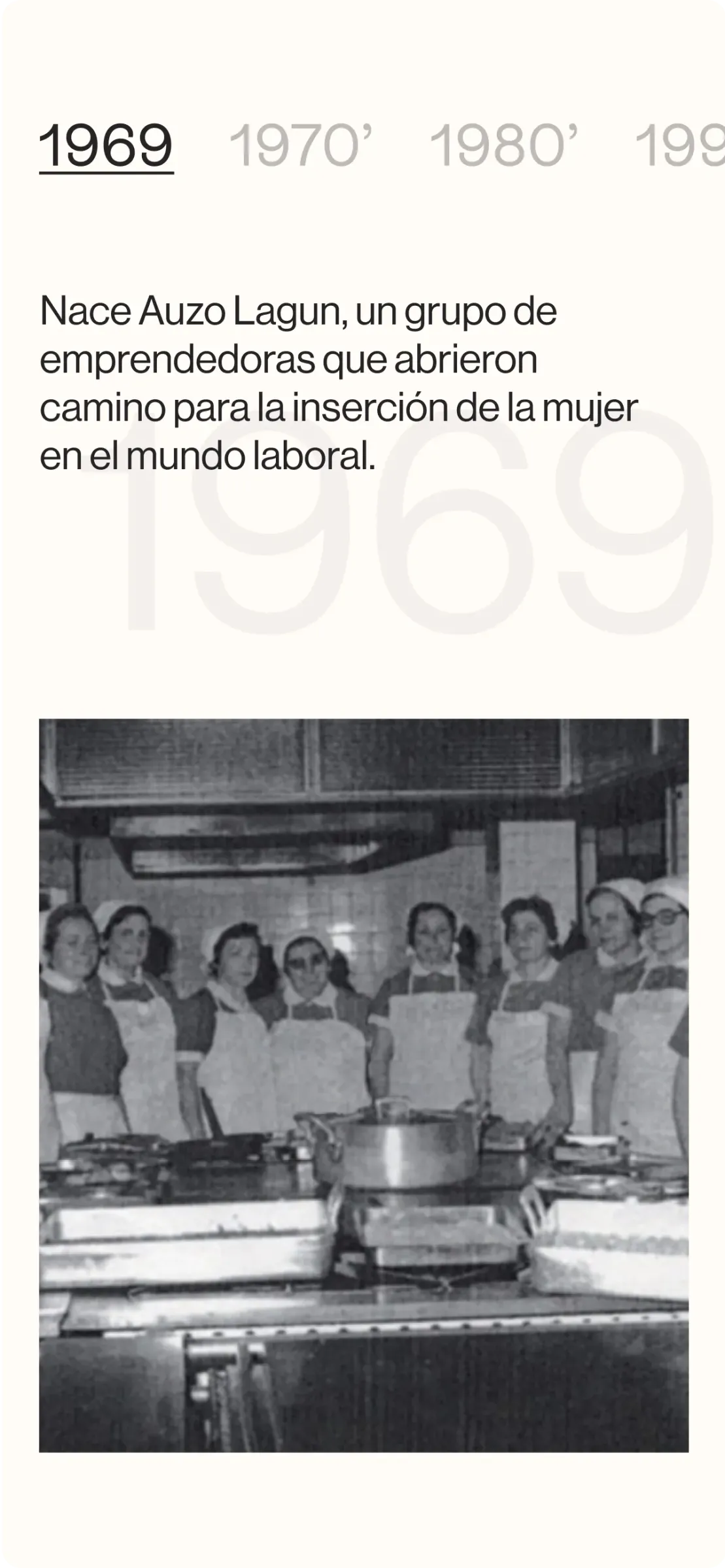 Mockup web mobile historia