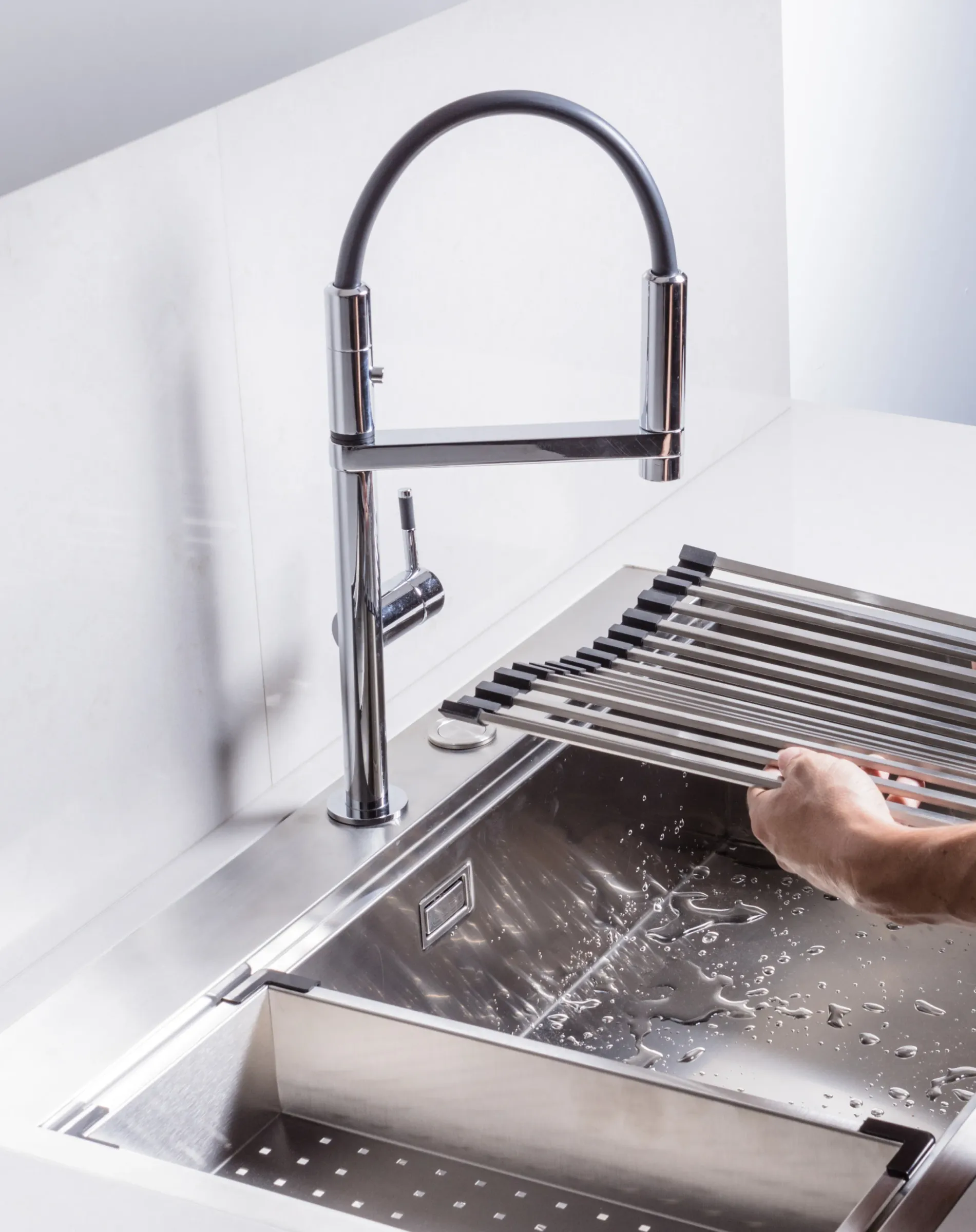 Grifo y fregadero ICOBEN